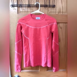 Athleta women's  long sleeve Tshirt sz XS